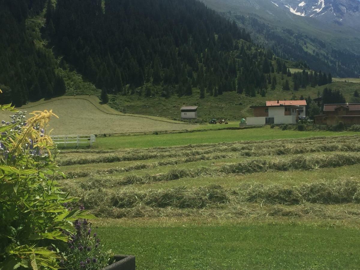 Nonas B&B Galtür Kültér fotó